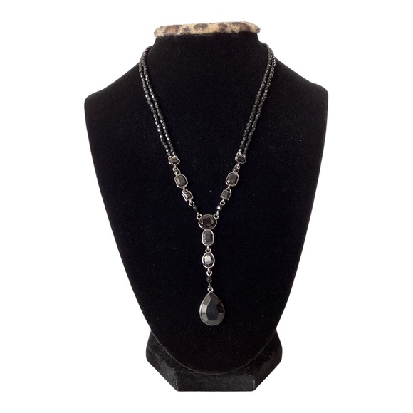 Carolina Herrera Jewelry - Carolina Herrera Teardrop Pendant Necklace And 1928 Teardrop Dangle Earrings EUC